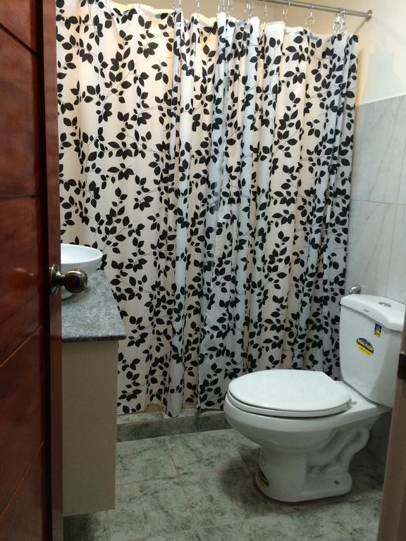 레가스피 Casa Roces B&B 외부 사진