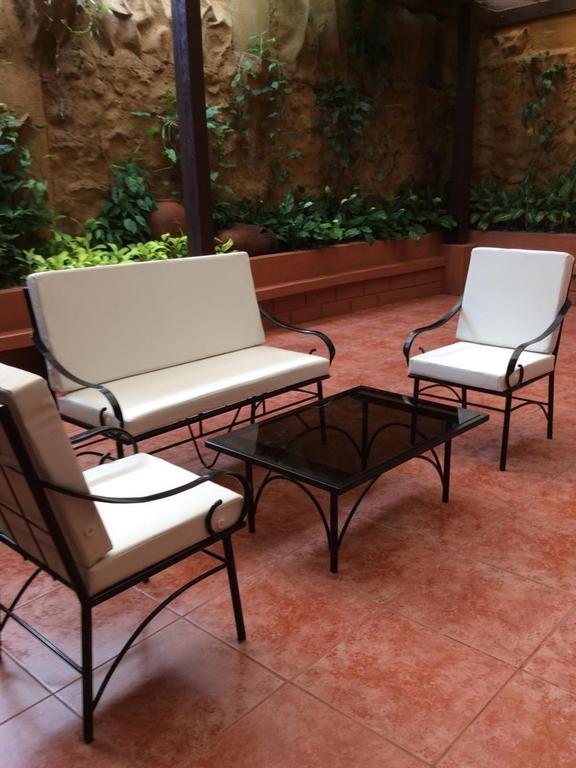 레가스피 Casa Roces B&B 외부 사진